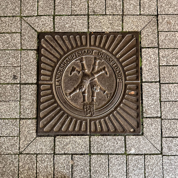 Düsseldorf, Nordrhein-Westfalen (DE)